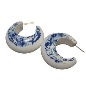 Vintage White Blue lucite hoop earrings19